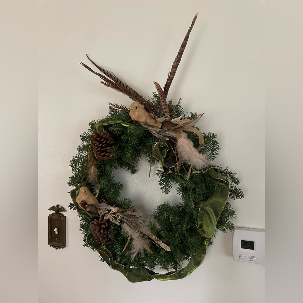 Rustic Wildlife Winter Wreath 17” by 19” Holiday Christmas